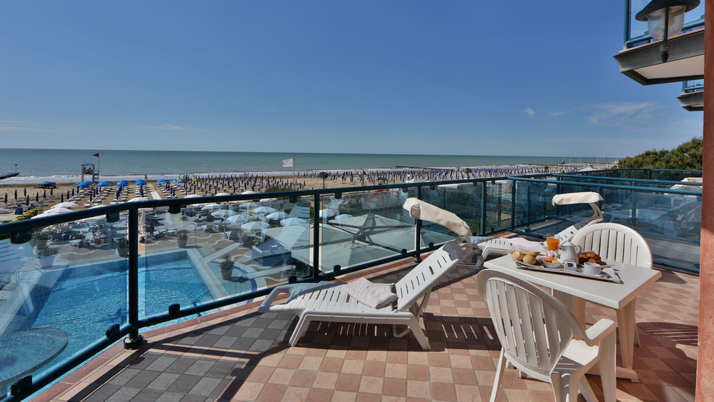 Park Hotel Brasilia Lido di Jesolo Exterior photo